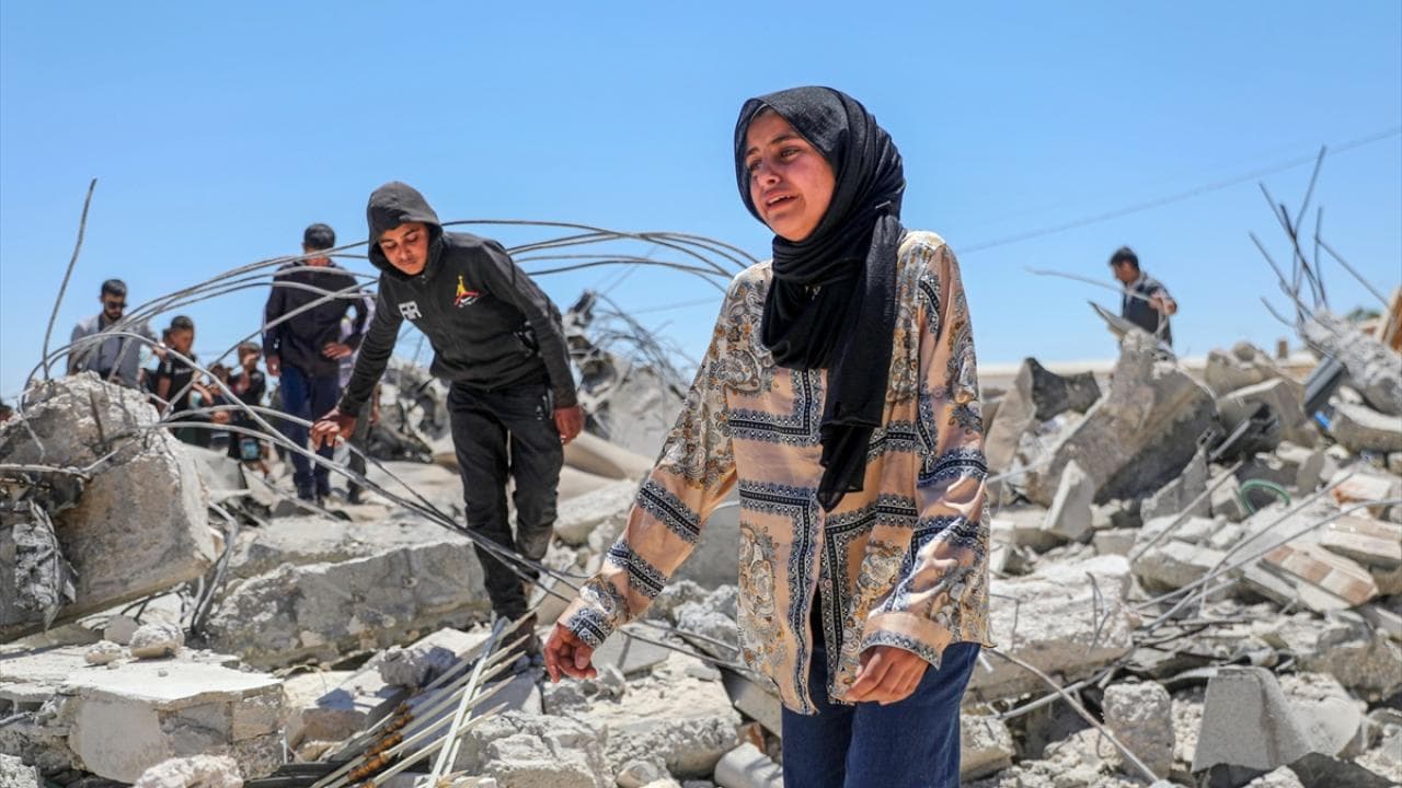 BM: Filistin topraklarını gasbeden İsraillilerin karıştığı olayların sayısı 1380'i aştı